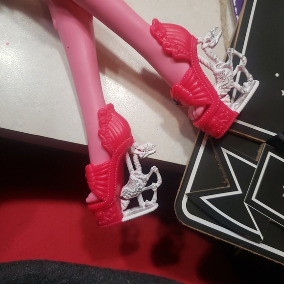 Monster High Doll Goolipe Jellington Freak Du Chic out of box never played with - Picture 5 of 9